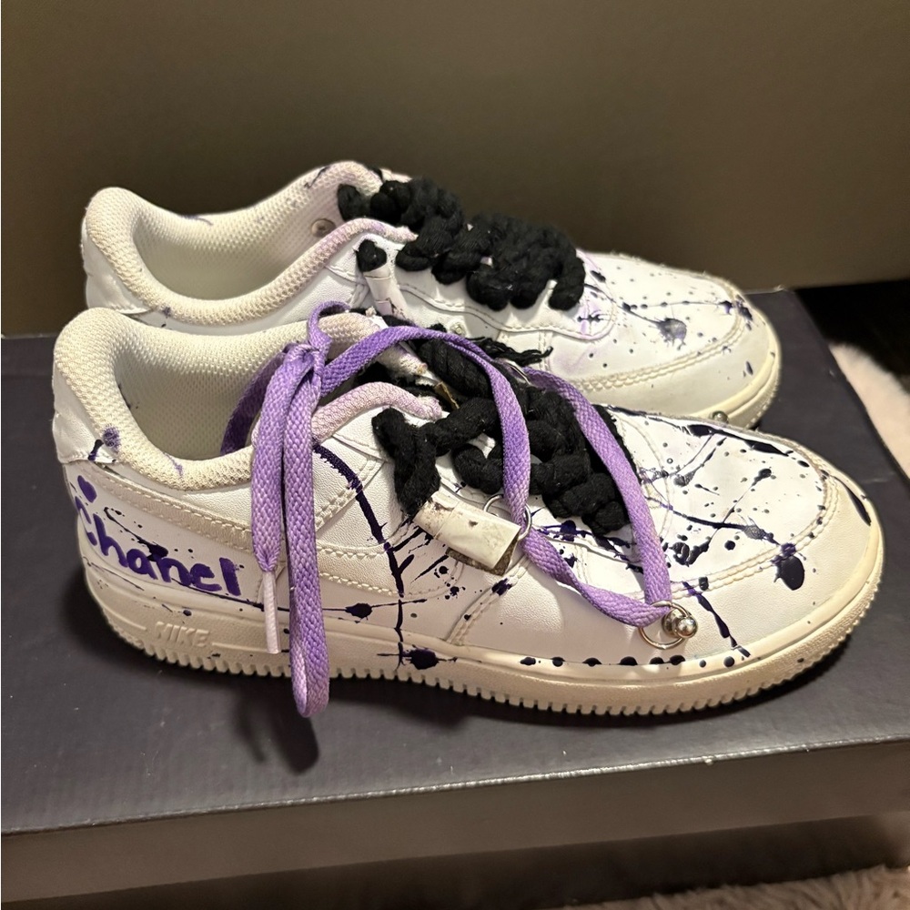 Chanel Kids Sneakers - White and Purple
